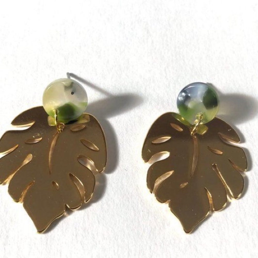 Gold Leaf Earrings